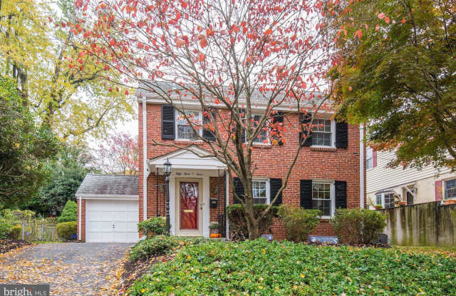 5303 BALTIMORE AVENUE - 5303 Baltimore Avenue, Bethesda, MD 20815