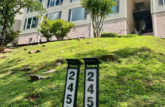 Spacious 2 Bedroom, 2 Bathroom Condominium with City Views photos photos