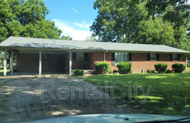 2000 Morgan Rd - 2000 Morgan Road, Dyersburg, TN 38024