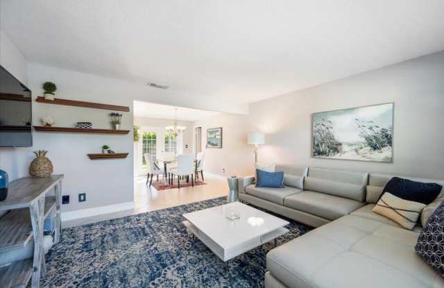 13937 Exotica Lane Gallery 3