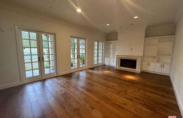 321 South Palm Drive - 321 South Palm Drive, Beverly Hills, CA 90212
