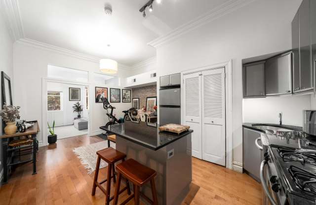 261 4TH ST photos photos