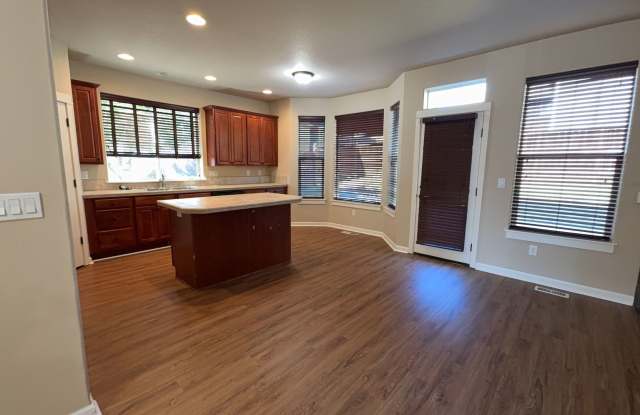 Energy‑Smart Salem Home with Modern Comfort & Private Backyard Retreat photos photos