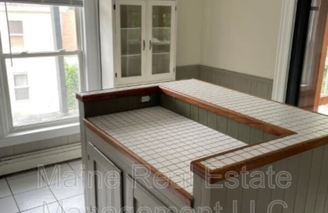 348 1/2 State St. - 348 State Street, Bangor, ME 04401