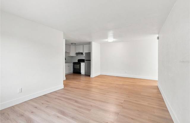 6701 S WEST SHORE Boulevard Gallery 4