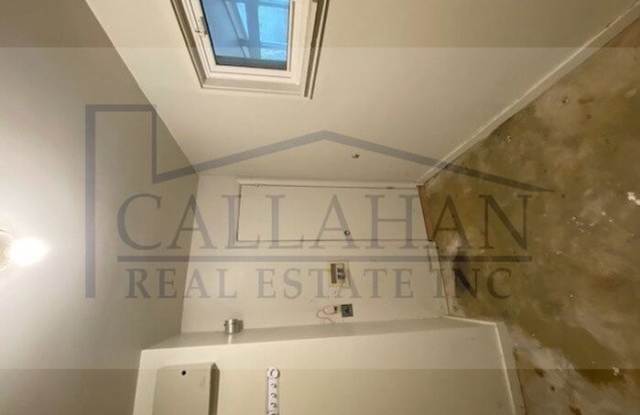 5010 Arlington Drive Gallery 4