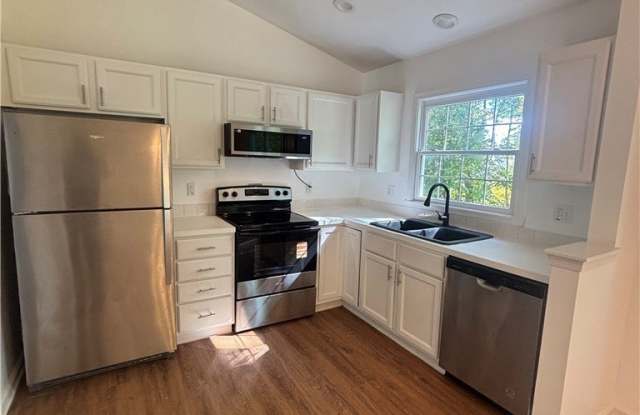 9599 Clarecastle Path Place Gallery 4