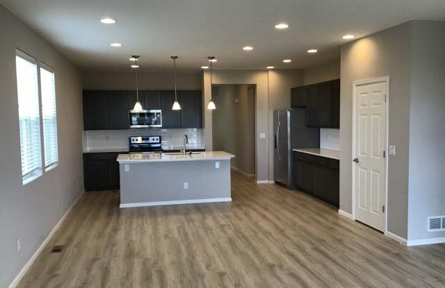 Ranch style home for rent Denver CO photos photos