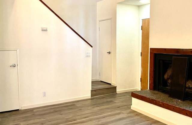 1311 Drake Dr Unit 3 - 1311 Drake Dr, Davis, CA 95616