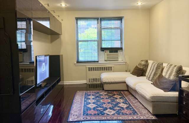 182-25 Wexford Terrace Gallery 4