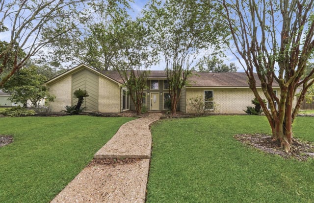 16022 Spinnaker Dr - 16022 Spinnaker Drive, Harris County, TX 77532