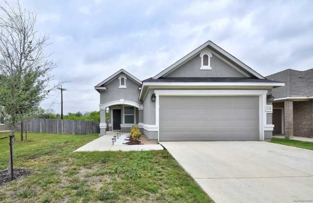 7231 Dulce Meadow Gallery 1