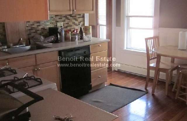 139 Cottage St. - 139 Cottage Street, Everett, MA 02149