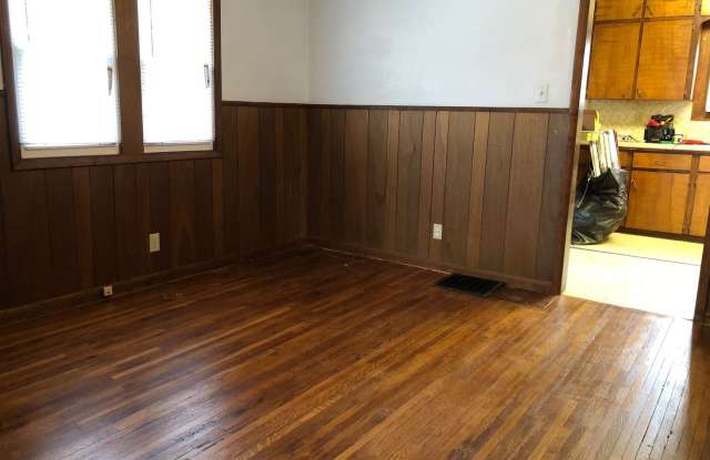 1039 Newton Street Gallery 4