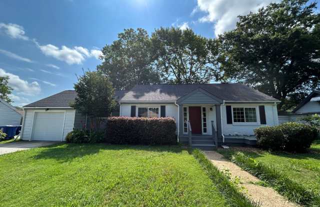 Charming Belvoir Home - 2 Bed, 1 Bath, 1 Car Garage, Fully Fenced Yard! photos photos