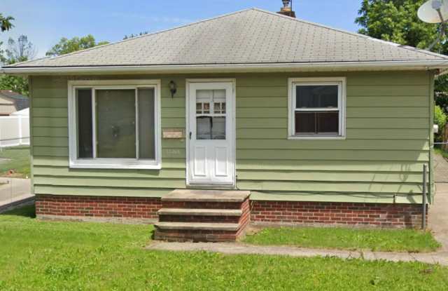 13206 Carrington Ave. photos photos