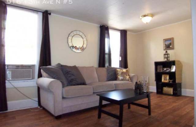 916 13th Ave N #5 Gallery 2