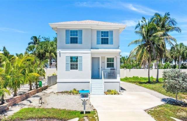1727 Danford Street photos photos