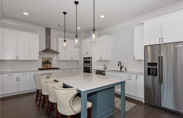 6641 Sterling Drive Gallery 3