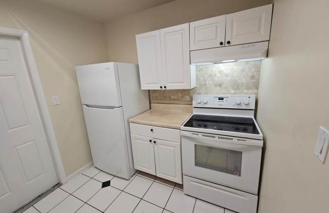 21299 Coulton Avenue Gallery 2