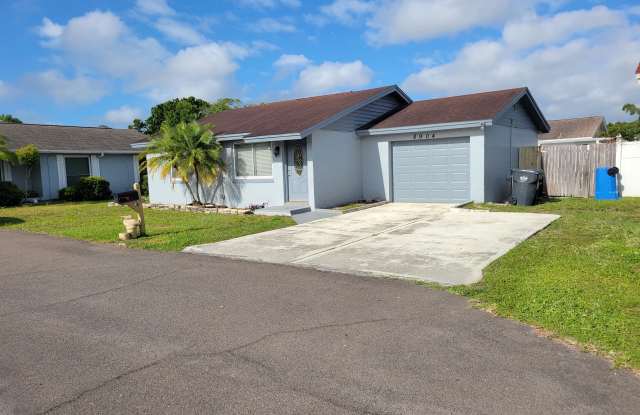 8904 Saboda Ct photos photos