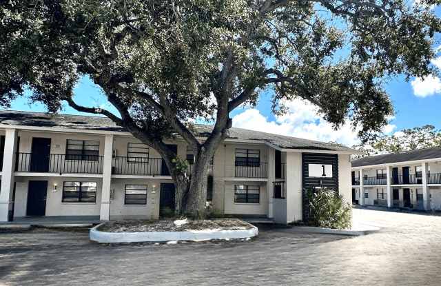 Armature Square photos photos Armature Square photos photos