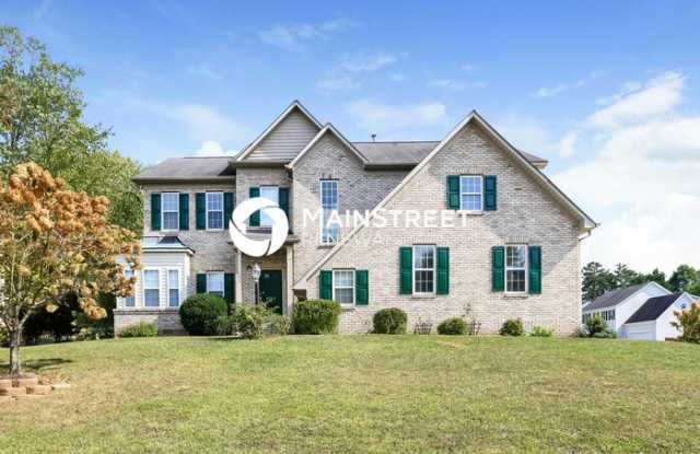4300 Southern Oak Drive Gallery 1