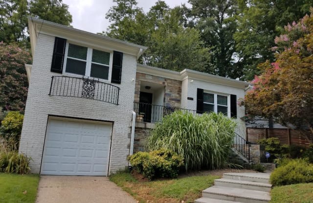 3018 ARIZONA AVE NW - 3018 Arizona Avenue Northwest, Washington, DC 20016