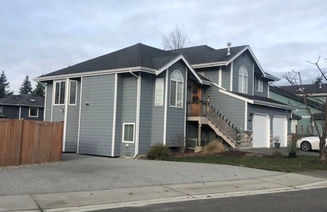 6408 76th Dr NE Mother-in-law - 6408 76th Avenue, Marysville, WA 98270