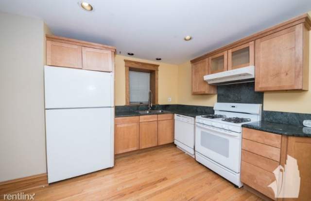 2596 N Sawyer Ave 2 - 2596 North Sawyer Avenue, Chicago, IL 60647