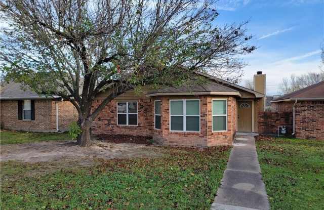 4011 Windswept Drive photos photos