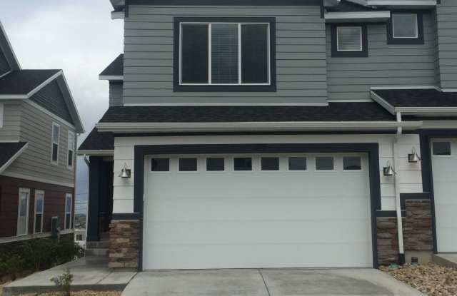 670 Gallant Dr - 670 West Gallant Drive, Bluffdale, UT 84065
