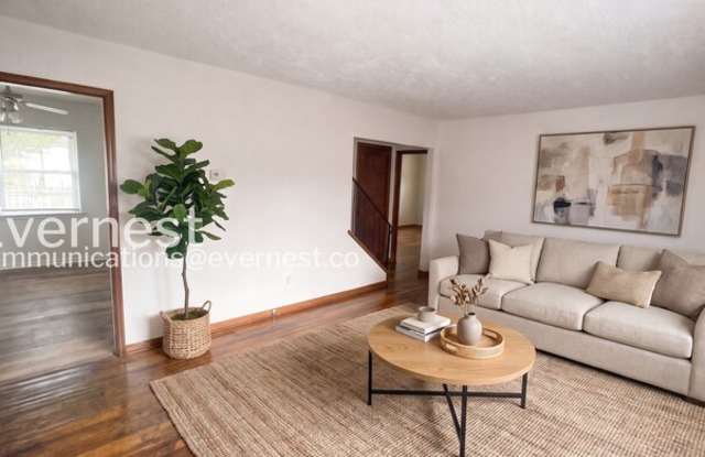 3012 Hamilton Avenue Gallery 3