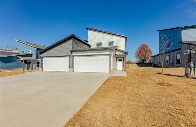 1500 SW Casuarina Drive photos photos