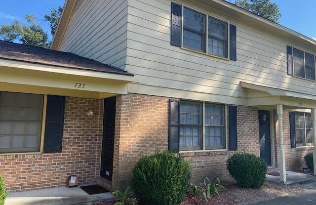 727 Montclair Drive - 727 Montclair Drive, Wilmington, NC 28403