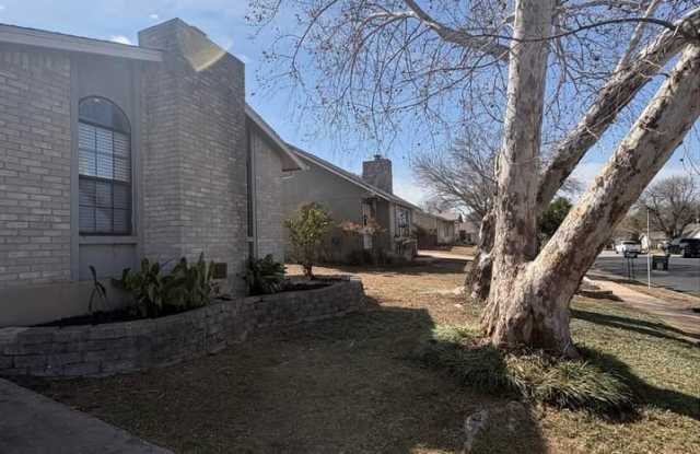 4009 Hillside Drive Gallery 2