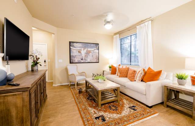 Liv Avenida photos photos