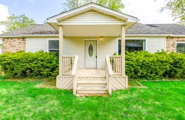 Charming 3BR House in Lexington Gallery 1