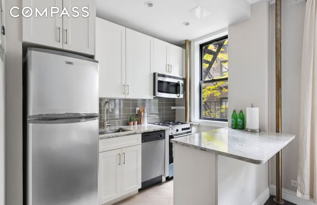 17 West 64th Street photos photos