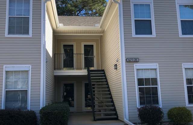 606 Ridgefield Dr: Beautiful condo with seasonal view of pond, close to shopping  restaurants for rent in desirable Peachtree City! AVAILABLE NOW! - 606 Ridgefield Drive, Peachtree City, GA 30269