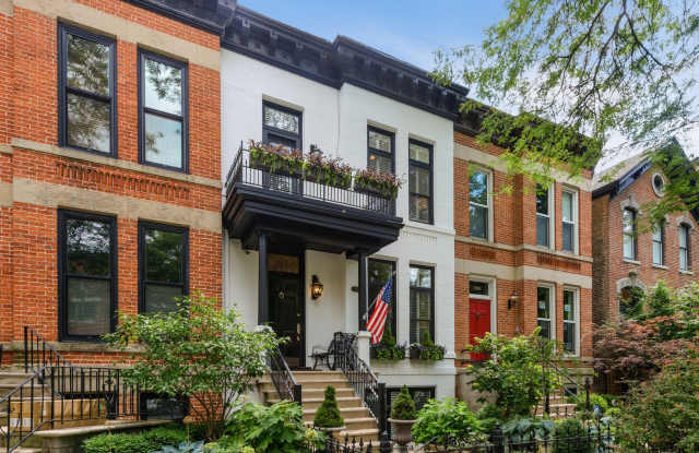 2033 North Sedgwick Street - 2033 North Sedgwick Street, Chicago, IL 60614