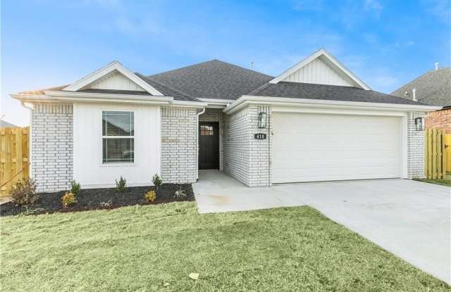 410 Peach Avenue photos photos