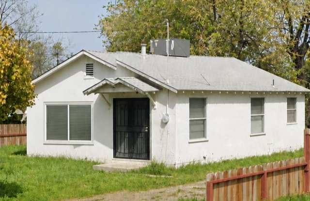 2 bed 1 bath House in Merced photos photos