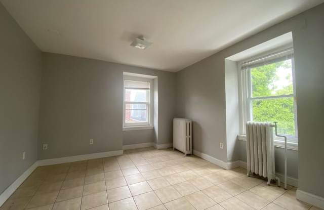 4706 Warrington Avenue 3 Gallery 2