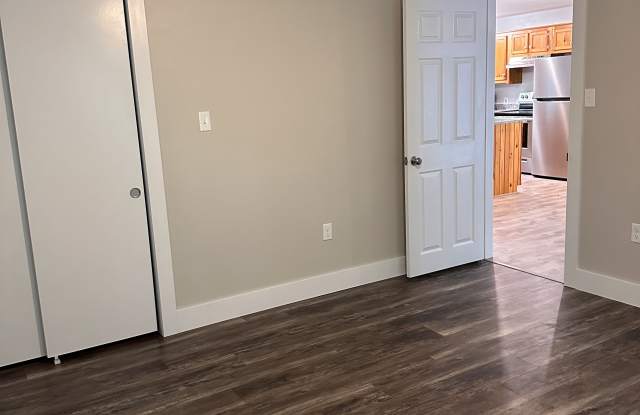 201 Webbs Mills Road photos photos