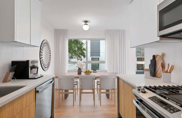 1563 Gordon St - Now Offering a $500 Look & Lease Credit on Select Units! Gallery 4