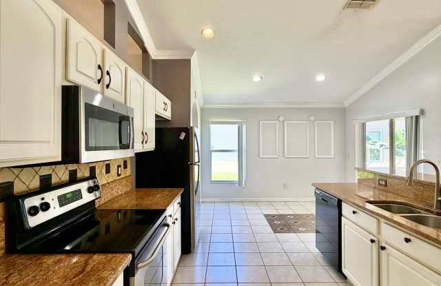 23824 Plantation Palms Boulevard Gallery 2