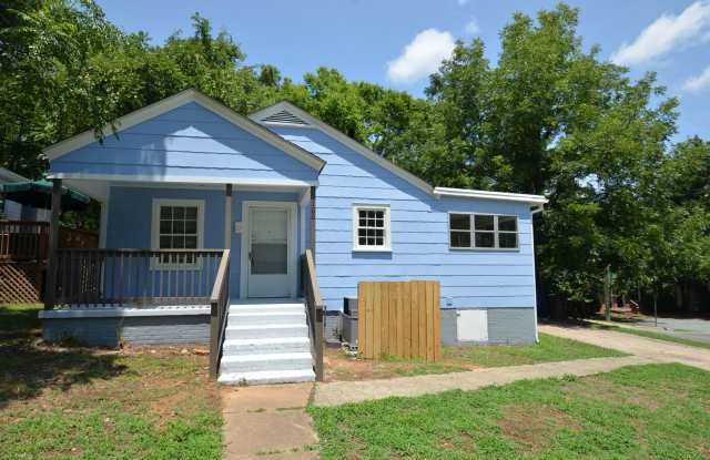 Charming 2-Bedroom, 2-Bath  Home with Sunroom & Bonus den connected to Primary photos photos