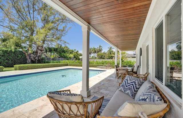 248 Codrington Drive photos photos