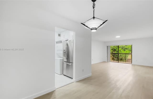 7975 SW 86th St photos photos